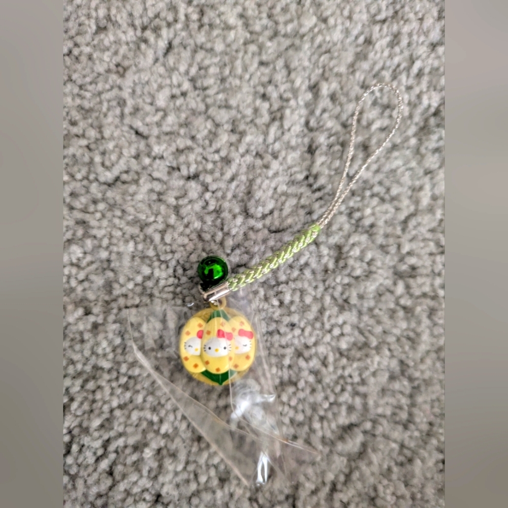 Hello Kitty charm
